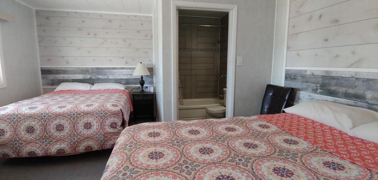 Sunset Motel Portage la Prairie Ngoại thất bức ảnh