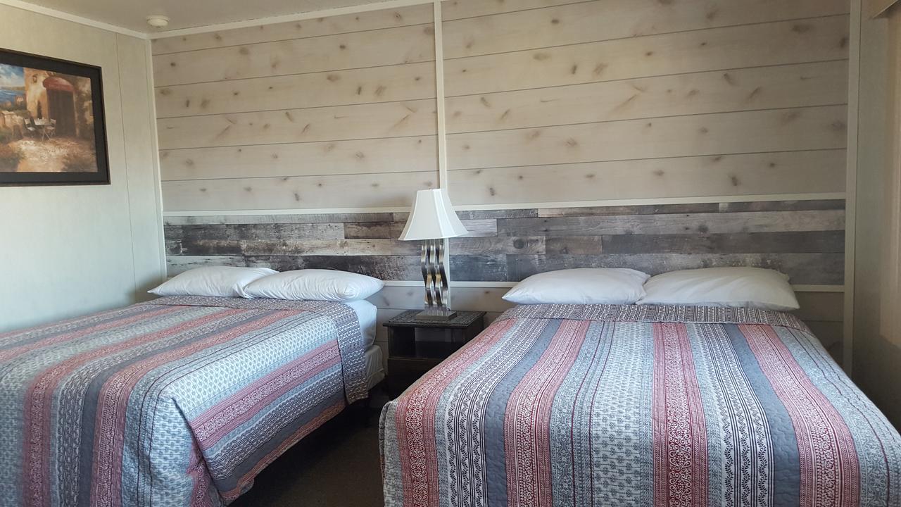 Sunset Motel Portage la Prairie Ngoại thất bức ảnh